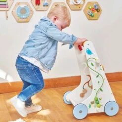 Chariot De Marche Multi Activités Nuage & Arc En Ciel Le Toy Van® - Jouets En Bois -Bois Jouets Magasin chariot de marche multi activites arc en ciel le toy van jouets en bois 8