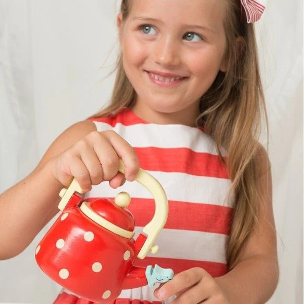 Dinette Bouilloire 'Kettle' En Bois 'Honey Bake' Le Toy Van® - Jouets En Bois 4 Dinette Bouilloire 'Kettle' En Bois 'Honey Bake' Le Toy Van® - Jouets En Bois – Image 2