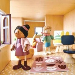 Figurine Maison De Poupées Ayana Et Son Chat Tender Leaf Toys® - Jouets En Bois -Bois Jouets Magasin figurine maison de poupees ayana et son chat tender leaf toys jouets en bois 3