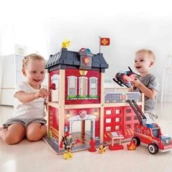 Grande Caserne De Pompier En Bois Hape- Jouets En Bois -Bois Jouets Magasin grande caserne de pompier en bois hape jouets en bois 3