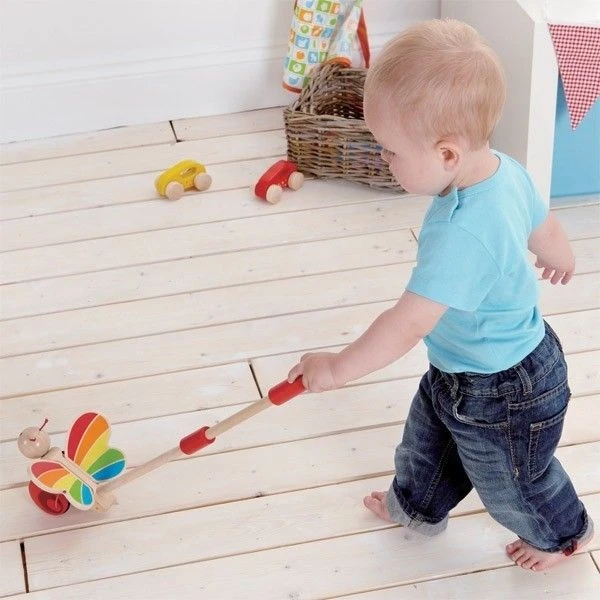 Jouet Hape Canne à Pousser Papillon - Jouets écolo 7 Jouet Hape Canne à Pousser Papillon - Jouets écolo – Image 5