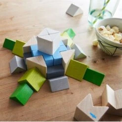 Jeu En Bois D'assemblage En 3D 36 Pièces Mosaïque Nordic Haba® - Jeu Haba -Bois Jouets Magasin jeu d assemblage en 3d mosaique nordic haba jeu reflexion 4