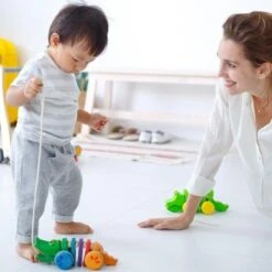 Jouet En Bois Planwood Alligator à Tirer Arc-en-ciel 22cm Plantoys® - Jouet Enfants -Bois Jouets Magasin jouet en bois alligator a tirer arc en ciel plantoys jouet enfants 3