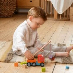 Jouets Camion Grue Aimanté En Bois Cubika® - Jouets Chantier -Bois Jouets Magasin jouets camion grue aimante en bois cubika jouets chantier 4