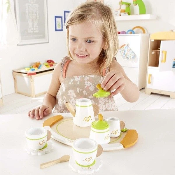 Jouets En Bois Plateau Dinette Service à Thé - Jouets Hape 7 Jouets En Bois Plateau Dinette Service à Thé - Jouets Hape – Image 5