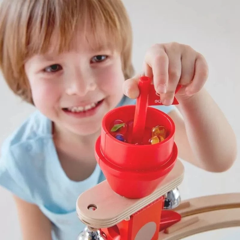 Jouets En Bois Quadrilla Circuit Bille En Bois 'Castle Escape' Hape® - Jouets En Bois Hape® 7 Jouets En Bois Quadrilla Circuit Bille En Bois 'Castle Escape' Hape® - Jouets En Bois Hape® – Image 5