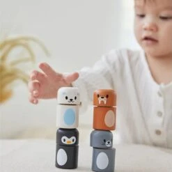 Set 4 Animaux De L'Arctique à Associer Plantoys® - Jouet Bébé En Bois -Bois Jouets Magasin set 4 animaux de l arctique a associer plantoys jouet bebe en bois 4