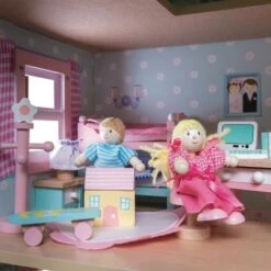 Set 4 Figurines Poupées Budkins 'My Family' Le Toy Van® - Jouets En Bois - Jouets En Bois -Bois Jouets Magasin set 4 figurines poupees budkins my family le toy van jouets en bois jouets en bois 3