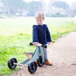 Tricycle évolutif Draisienne En Bois 2 En 1 Tiny Tot 10" Vert Kinderfeets® - Draisienne évolutive -Bois Jouets Magasin tricycle evolutif draisienne en bois 2 en 1 tiny tot 10 vert kinderfeets draisienne evolutive 4